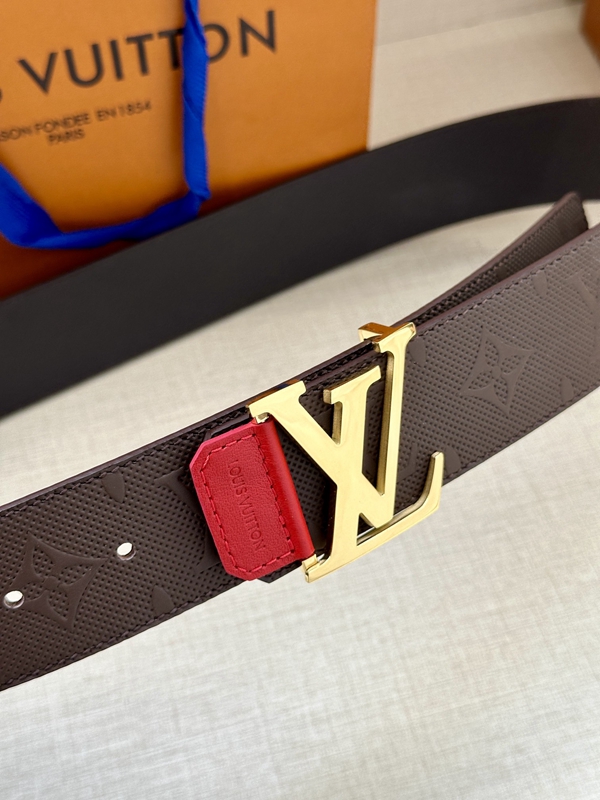 激安ルイヴィトンベルト背面デザイン